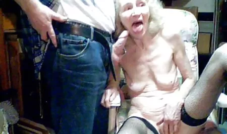 نیکول بهشت ​​- هر دو صحنه Porn داستان های سکسی سه نفره - استخر و تختخواب