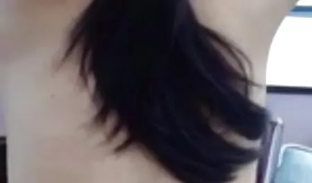 از blowjob آماتور سبزه در جوراب فیلم سکس ۳نفره ساق بلند