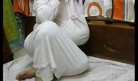 دختر سکس سه نفره با زنم ژاپنی زیبا