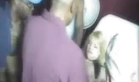 دختر ناز دارای مشاغل و مهارت خاطرات سکس سه نفره های بزرگ است