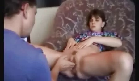 بستی شارون در حال لذت سکس سه نفره وحشی بردن از جلسه لعنتی است