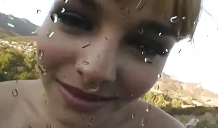آنا در پورن سه نفره حمام BVR